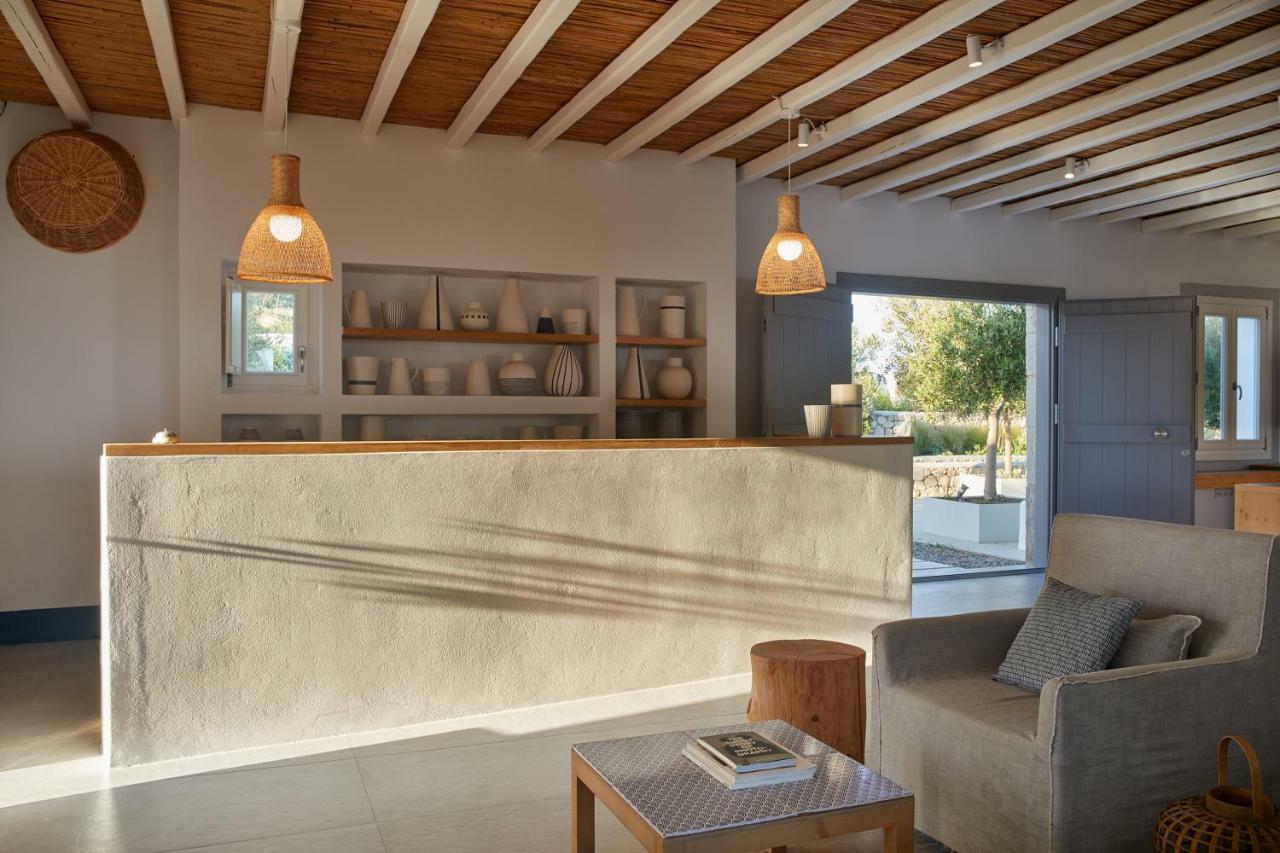 פולוניה Milos Breeze Boutique Hotel מראה חיצוני תמונה