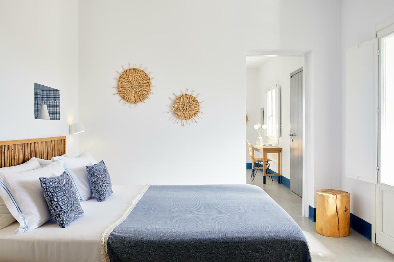 פולוניה Milos Breeze Boutique Hotel מראה חיצוני תמונה